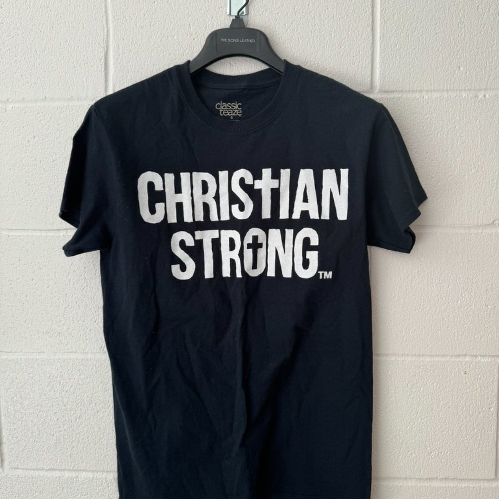 classic teaze: christian strong, size s